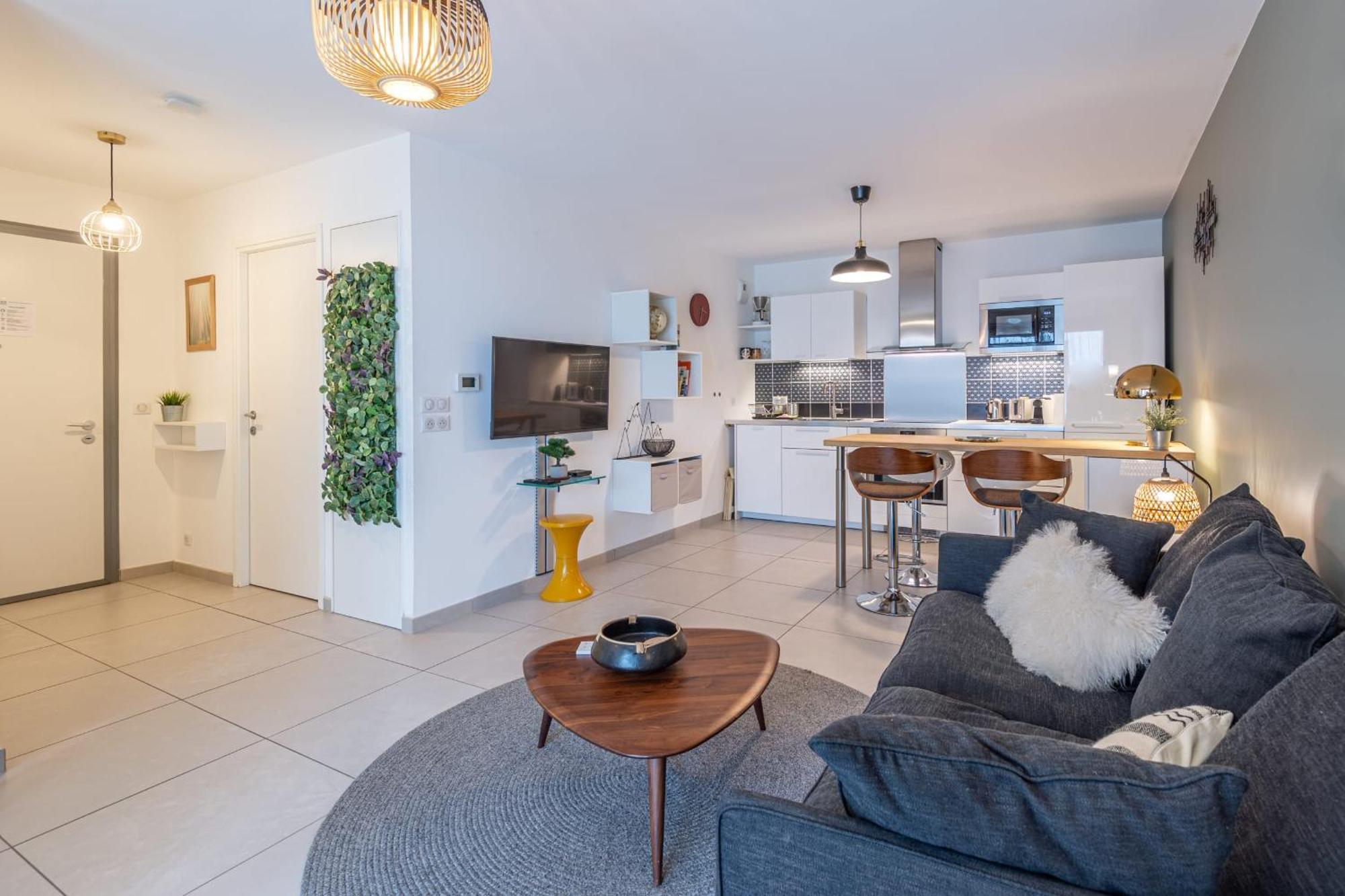 L'Interprete 405 4 - Apartment With Terrace Annecy Exteriér fotografie